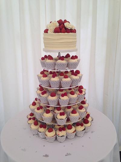 Buttercream and fresh fruit wedding cakes - Cake by Ruth