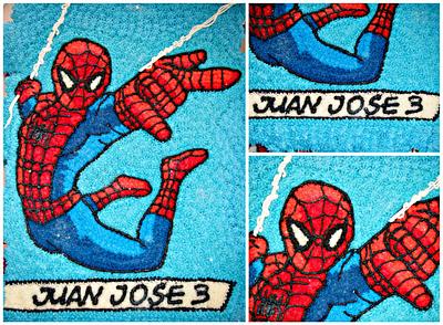 Spiderman pullapart cupcake cake - Cake by Vero Ortegón
