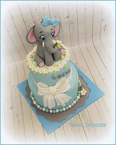 Elephant  - Cake by Karen Dodenbier