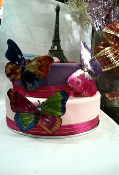 Another Butterfly cake in Paris - Cake by susana reyes