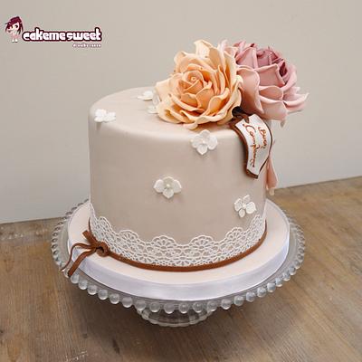 Elegance in small - Cake by Naike Lanza