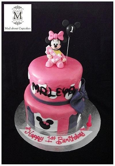 Maleya's 1st Birthday - Cake by madaboutcupcakes