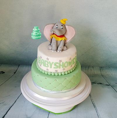 Babyshower cake with Dumbo - Cake by Pluympjescake