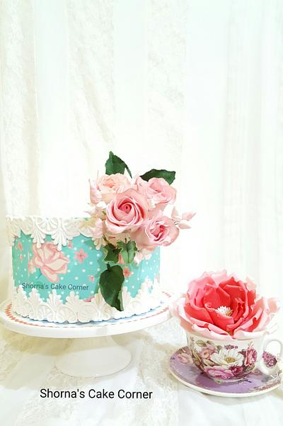 Vintage style cake  - Cake by Shorna's Cake Corner