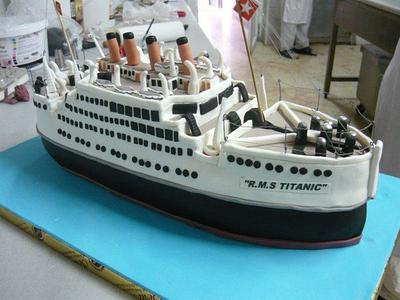 titanic cakes - Cake by balkasahmet