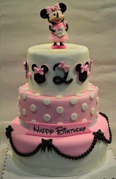 Minnie mouse themed cake - Cake by gelai