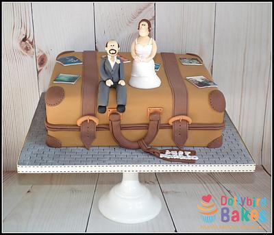 Vintage Wedding Suitcase - Cake by Dollybird Bakes