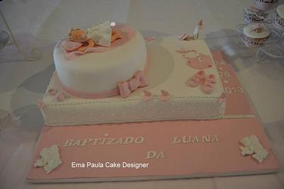 Christening Cake - Cake by EmaPaulaCakeDesigner