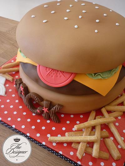 Cheeseburger birthday cake - Cake by Isabelle Bambridge