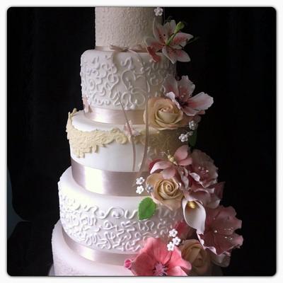 lace and flowers Wedding cake - Cake by Clare's Cakes - Leicester