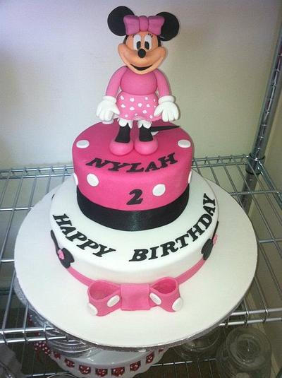 Pink Minnie Mouse cake - Cake by Donna