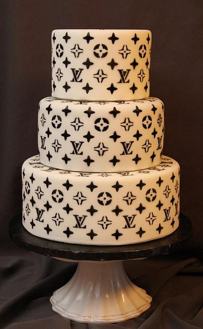 Yadira's Bday - Cake by SweetdesignsbyJesica