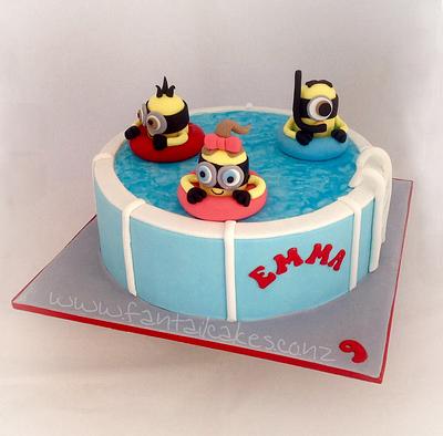 Swimming Minions - Cake by Fantail Cakes