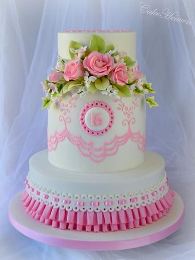 Sweet 16 Birthday Cake - Cake by CakeHeaven by Marlene