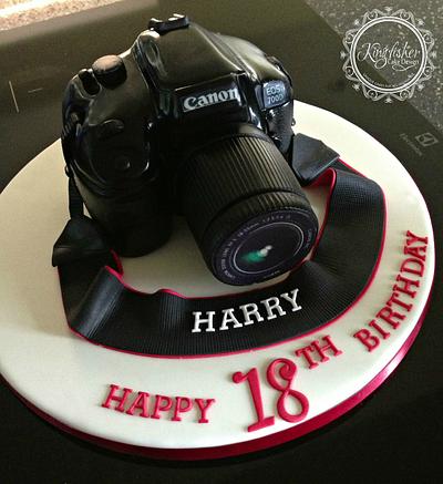 Canon Camera - Cake by kingfisher