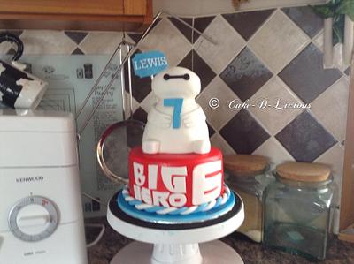 Big Hero 6 - Cake by Sweet Lakes Cakes