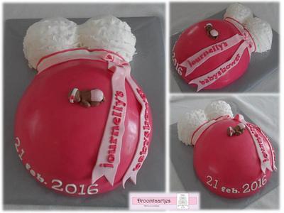 Babyshower cake Big Belly - Cake by Droomtaartjes