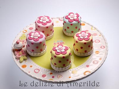 Mini cakes - Cake by Luciana Amerilde Di Pierro