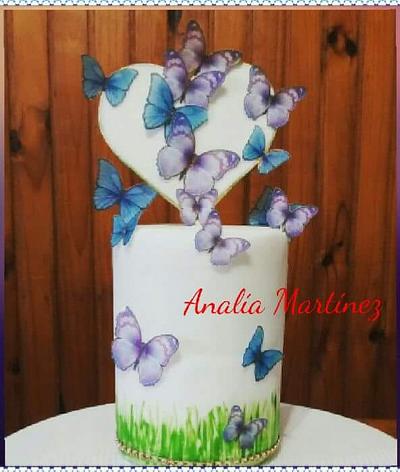 Butterfly High Cake - Cake by Analía Martínez