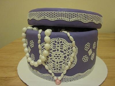 Jewelry Box - Cake by Reveriecakes