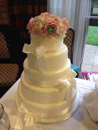 Rose and Ranunculus Lace Wedding Cake  - Cake by Karen