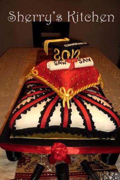 Graduation Cake 2012 - Cake by Elite Sweet Cakes