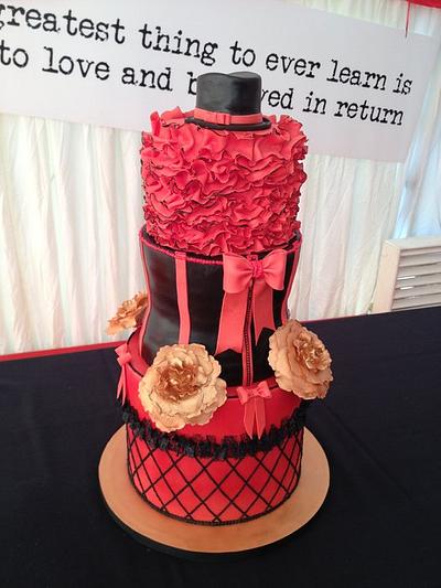 Moulin Rouge - Cake by Aggy Dadan