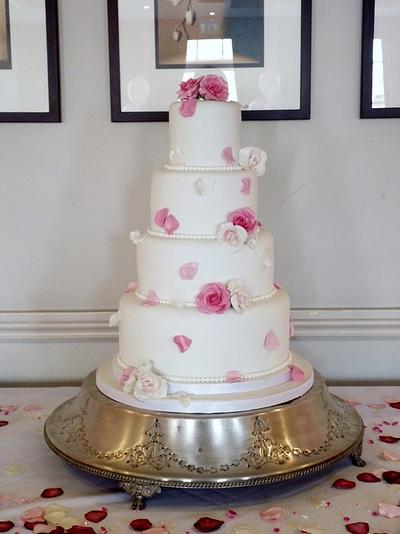 Rose petal cake - Cake by Melissa Woodland Cakes