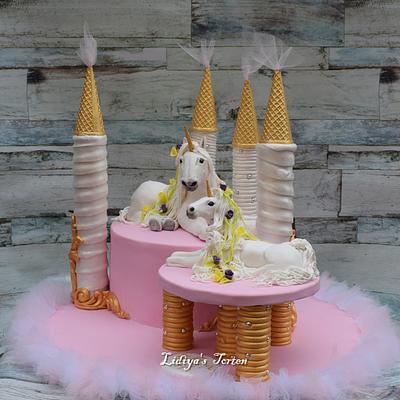 Unicorns - Cake by Lidiya Petrova 