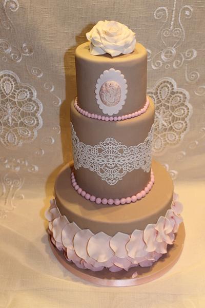 Tarta de boda vintage- Vintage wedding cake  - Cake by Machus sweetmeats
