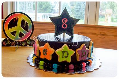 Rainbow Doodle - Cake by Jen