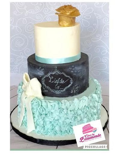 Wedding cake in mint and chalkboard - Cake by Cakes by Beaumonde