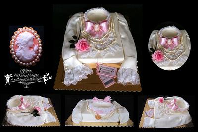 Vintage Female Shirt Cake - Cake by Aleksandra Tomczak