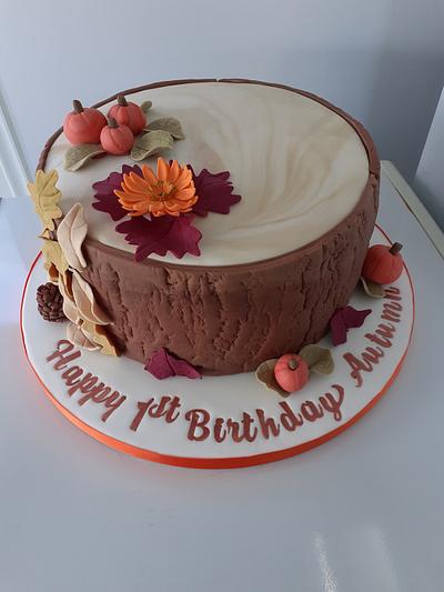 Autumn theme cake - Cake by Combe Cakes