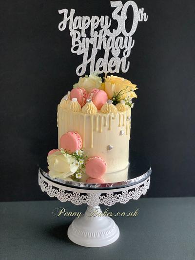 Roses drip cake - Cake by Popsue