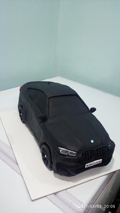 BMW x6  - Cake by bilishart_cake