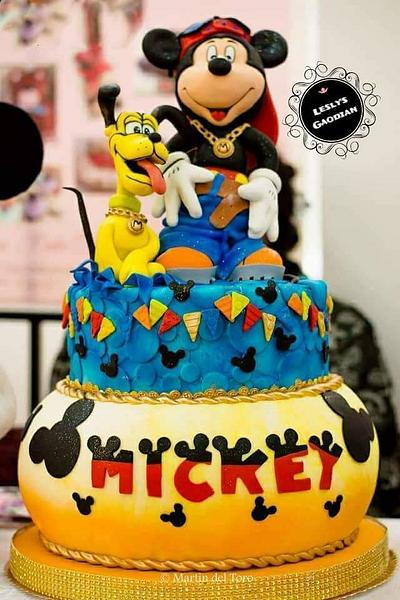 Mickey and Pluto - Cake by Lesly Fiorella Leyva Castro