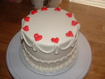 Red Heart Sample - Cake by Jennifer C.