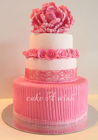 beautiful white and pink cake - Cake by pam02