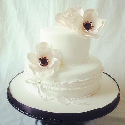 Anemones bridal shower cake  - Cake by Audrey