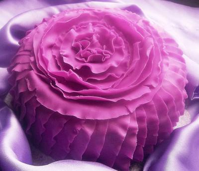 PURPLE PASSION (Frilled Cake) - Cake by TheCakeBar