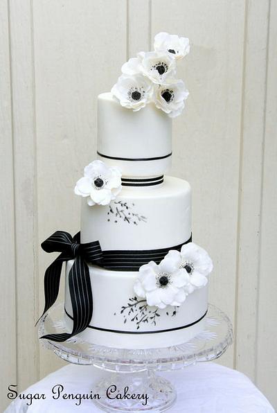 Beauty in Simplicity - Cake by Ivone - Sugar Penguin Cakery