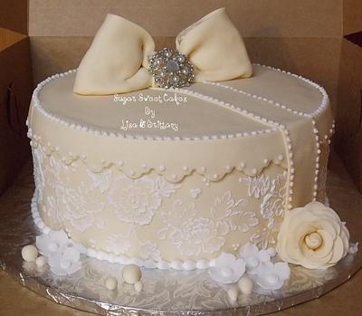 Vintage Hat Box - Cake by Sugar Sweet Cakes