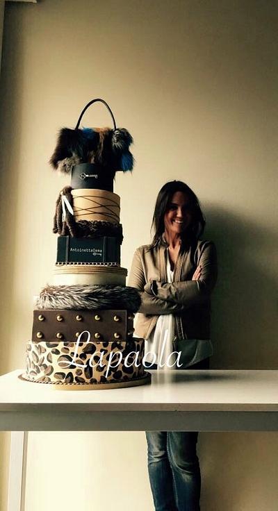 Elegant cake  - Cake by Lapaola