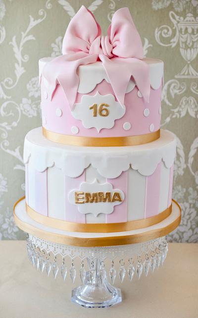 Hat Box Style 16th Birthday Cake - Cake by Windsor Craft