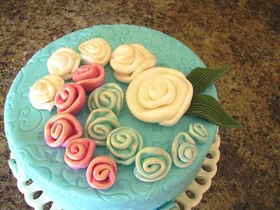 Ribbon rosettes - Cake by Cake Daze by Daisy