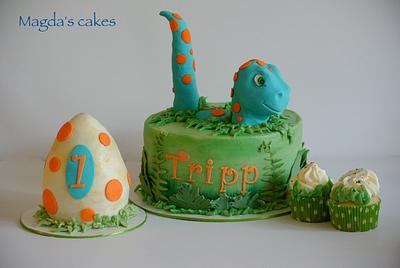 Little Dino - Cake by Magda's cakes
