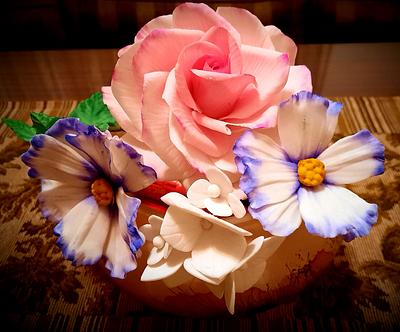 "Bouquet of edible flowers" - Cake by Noha Sami