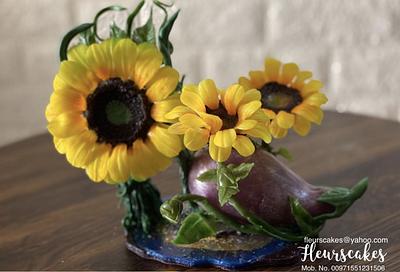 Sunflowers and Aubergine...Botanical Shoe Isomalt Cake Topper - Cake by Bennett Flor Perez
