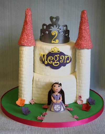 Megans Princess Sofia Castle cake! - Cake by The Cake Cwtch